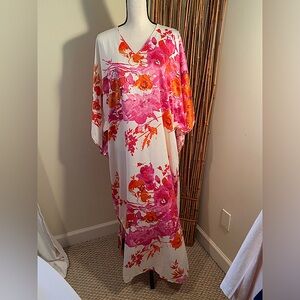 Natori caftan